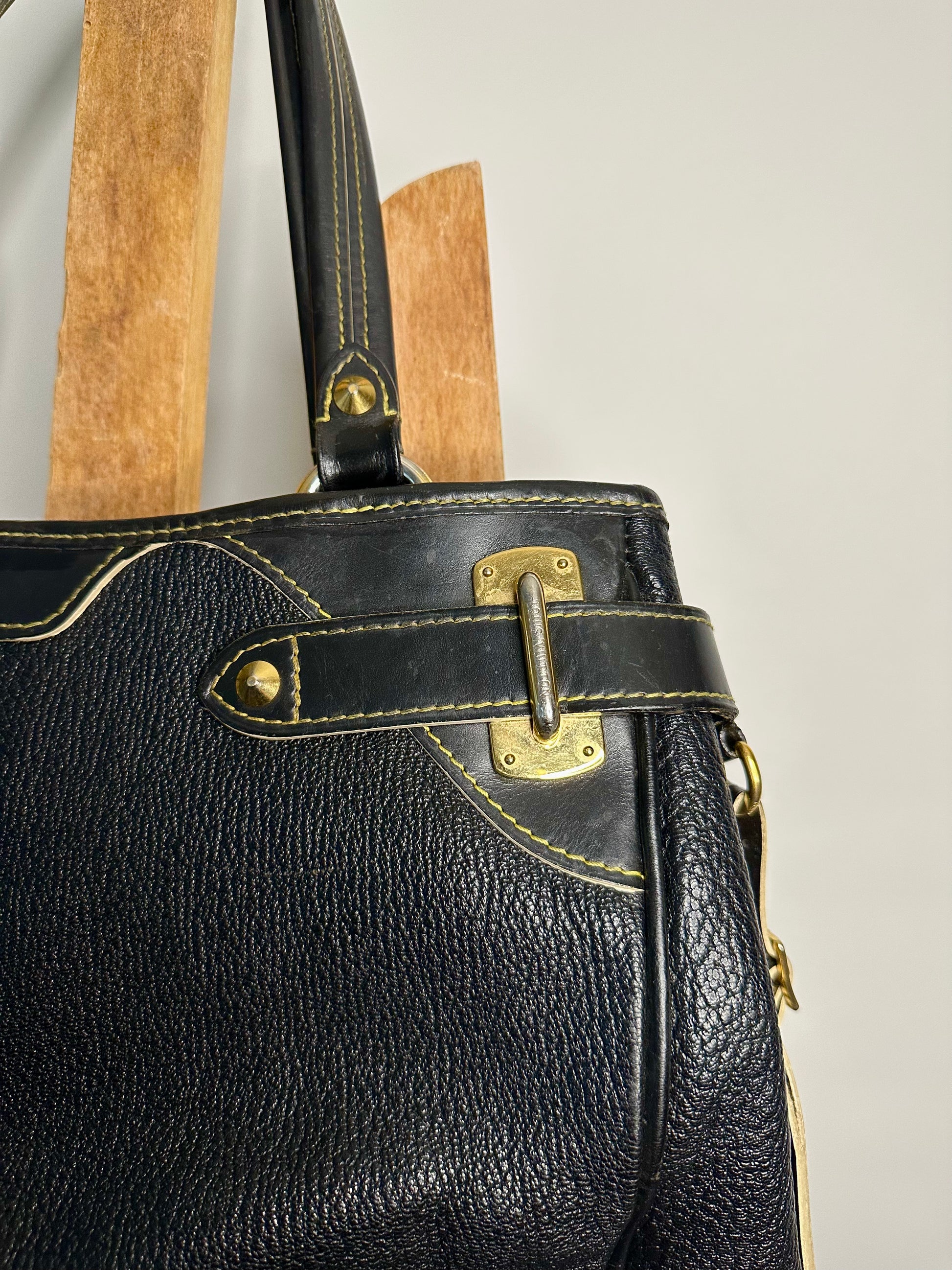 Louis Vuitton, Bags, Louis Vuitton Suhali Leather Le Radieux Black  Handbag
